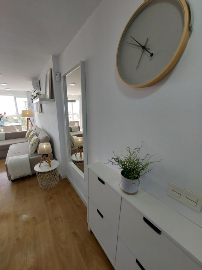 Apartment Beautiful Sea Views Cozy 350 M From