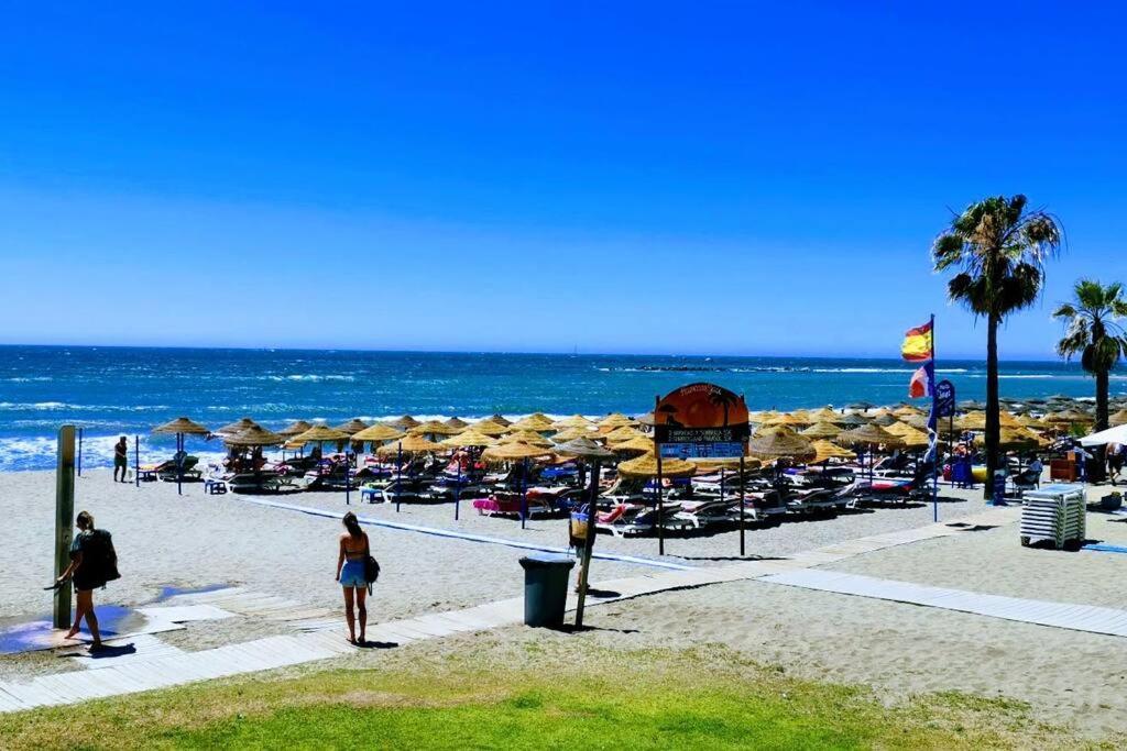 Apartament Beautiful Sea Views Cozy 350 M From Benalmádena