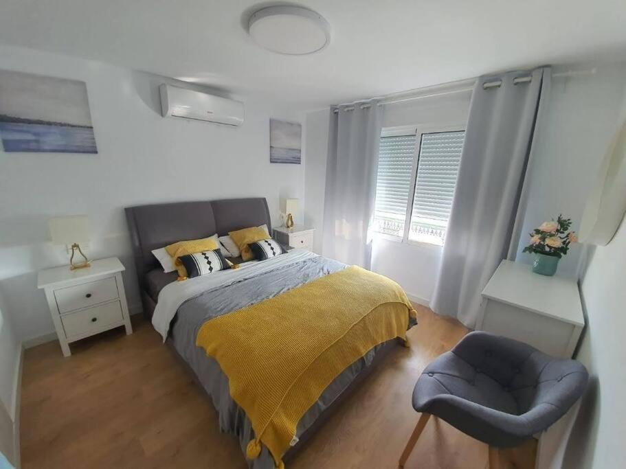 Apartament Beautiful Sea Views Cozy 350 M From Benalmádena