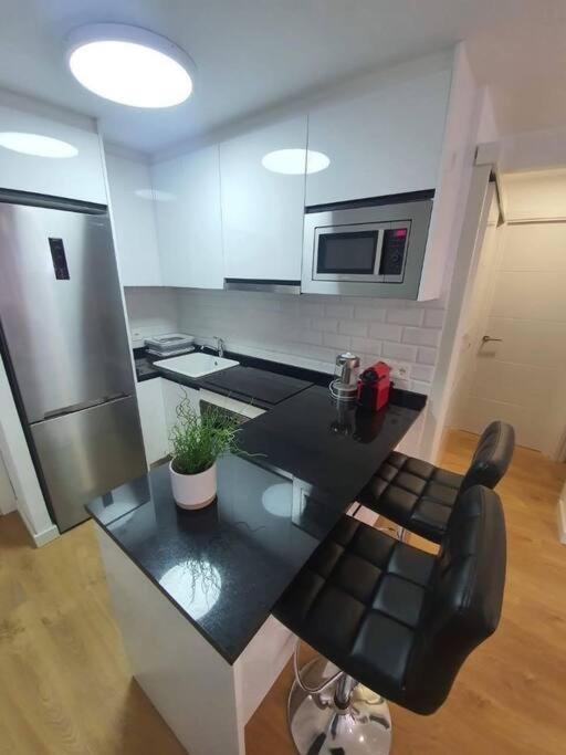 Beautiful Sea Views Cozy 350 M From Benalmádena