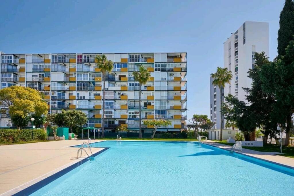 Beautiful Sea Views Cozy 350 M From Apartament *