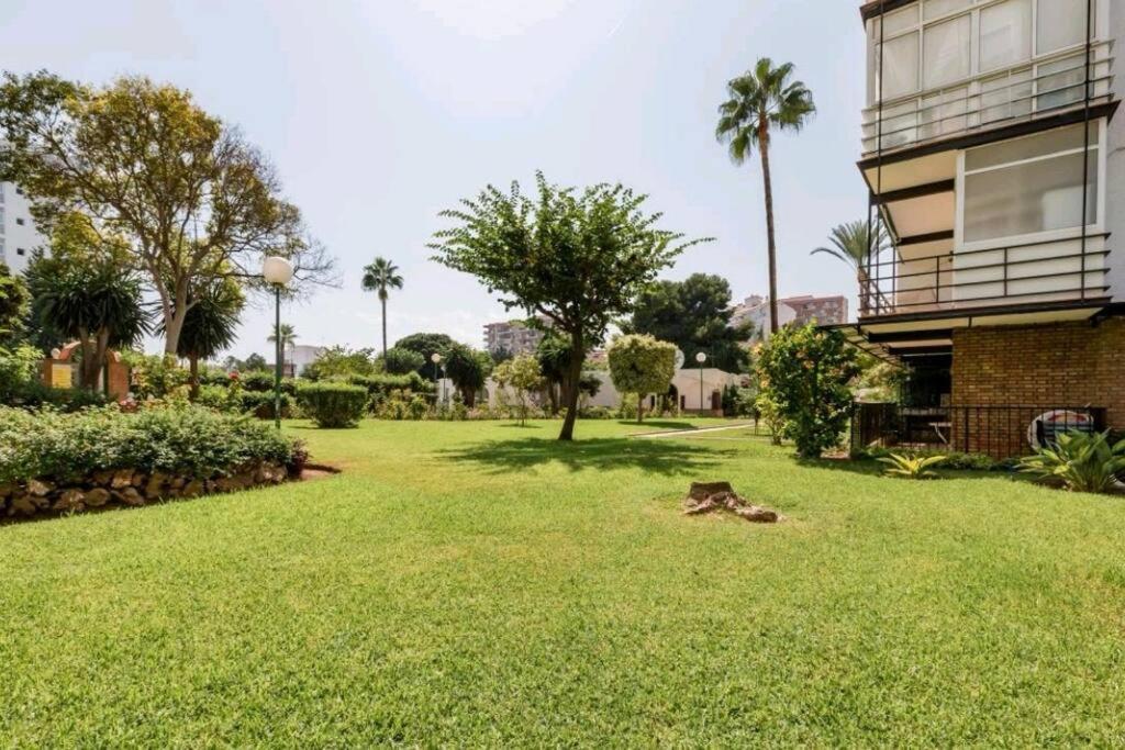 Beautiful Sea Views Cozy 350 M From Apartament