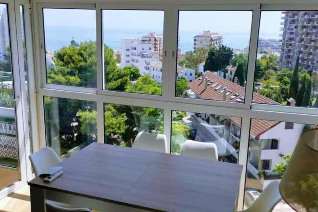 Apartament Beautiful Sea Views Cozy 350 M From Benalmádena