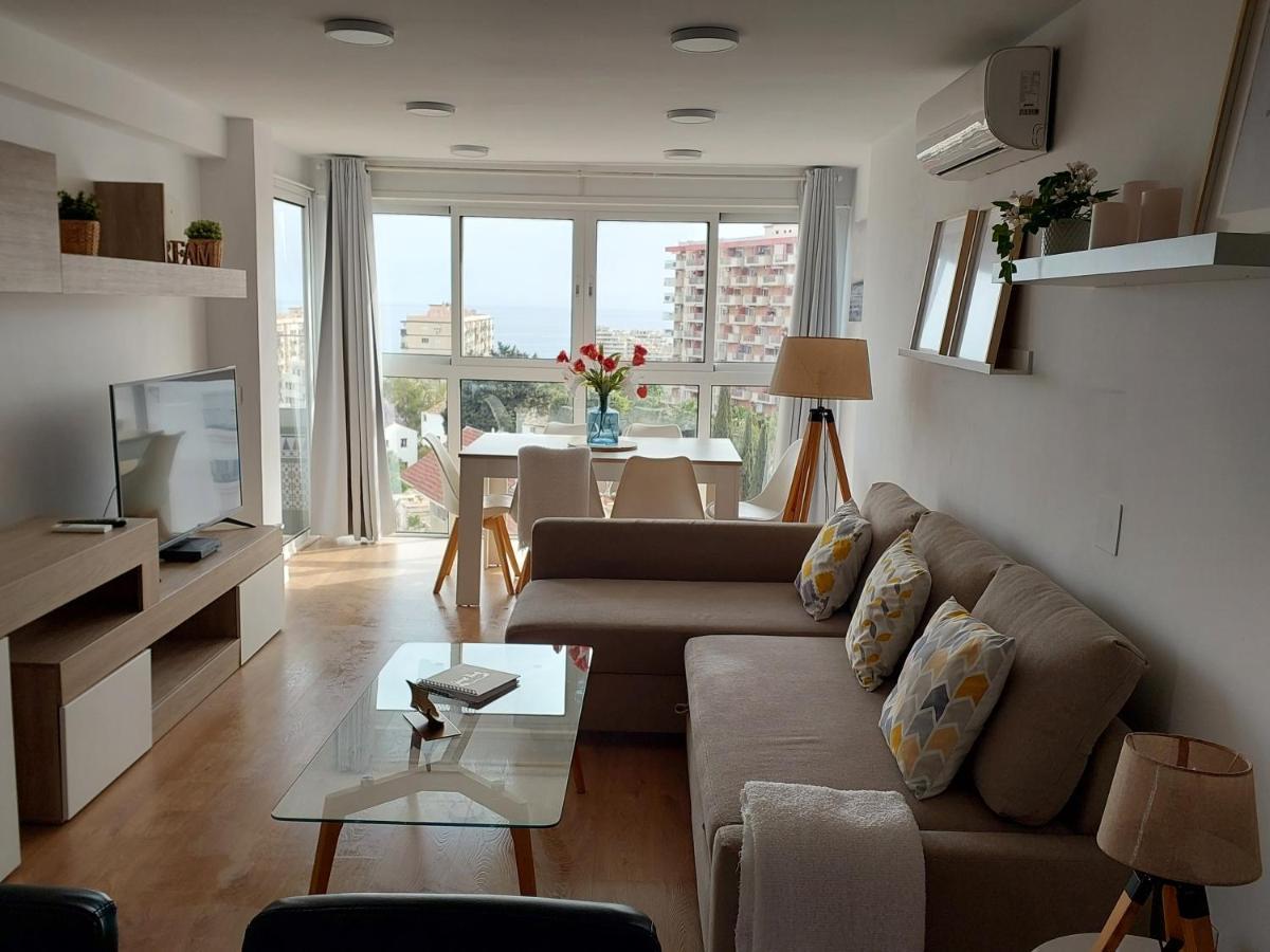 Apartament Beautiful Sea Views Cozy 350 M From Benalmádena